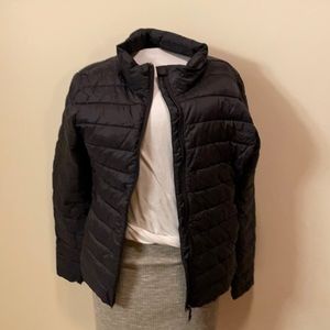 Old Navy puffer jacket size M